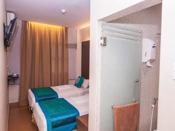 Oyo Rooms Center Point Mall Kota Kinabalu Exterior foto